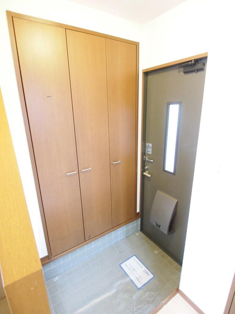 �y���ցz�@�V���l�A���Ƒ��l�ɂ��������߂̂������ł��B
���C�y�ɂ��₢���킹���������B