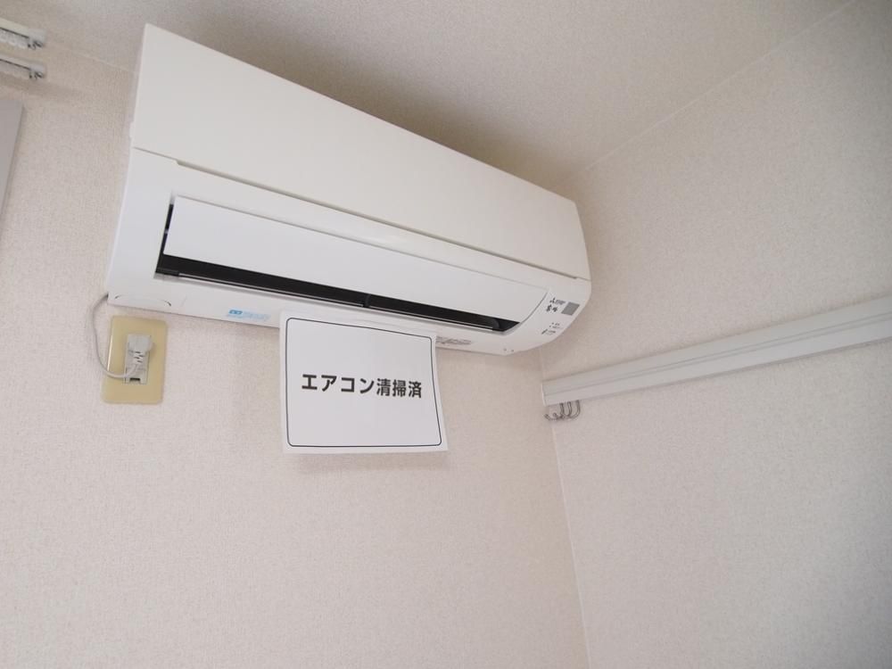 �y���̑��ݔ��z�@�������C���[�W
���̂������̎ʐ^�ł��B
�G�A�R��