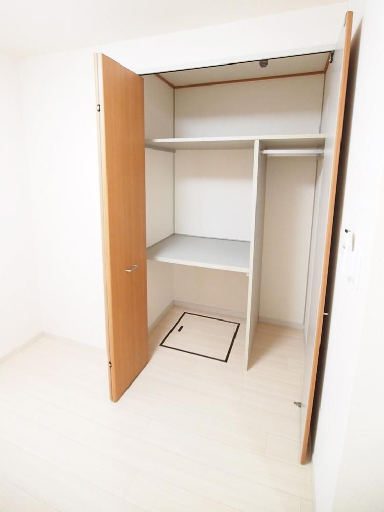 �y���[�z�@�������C���[�W
���̂������̎ʐ^�ł��B
�g������̗ǂ����[�ł��B