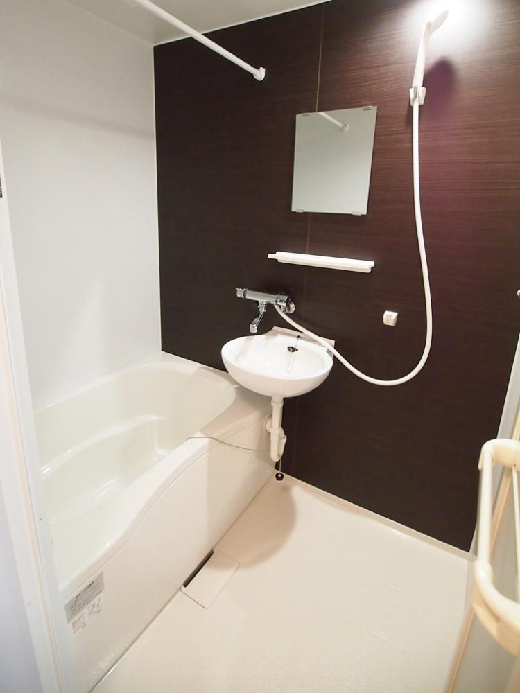 �y�o�X�z�@�������C���[�W
���̂������̎ʐ^�ł��B
���m�x�[�V�������Ă���܂��B
���������@�t��