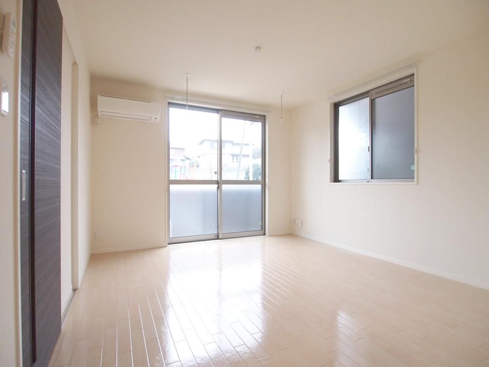 �y�����E���r���O�z�@�p����2�ʍ̌���