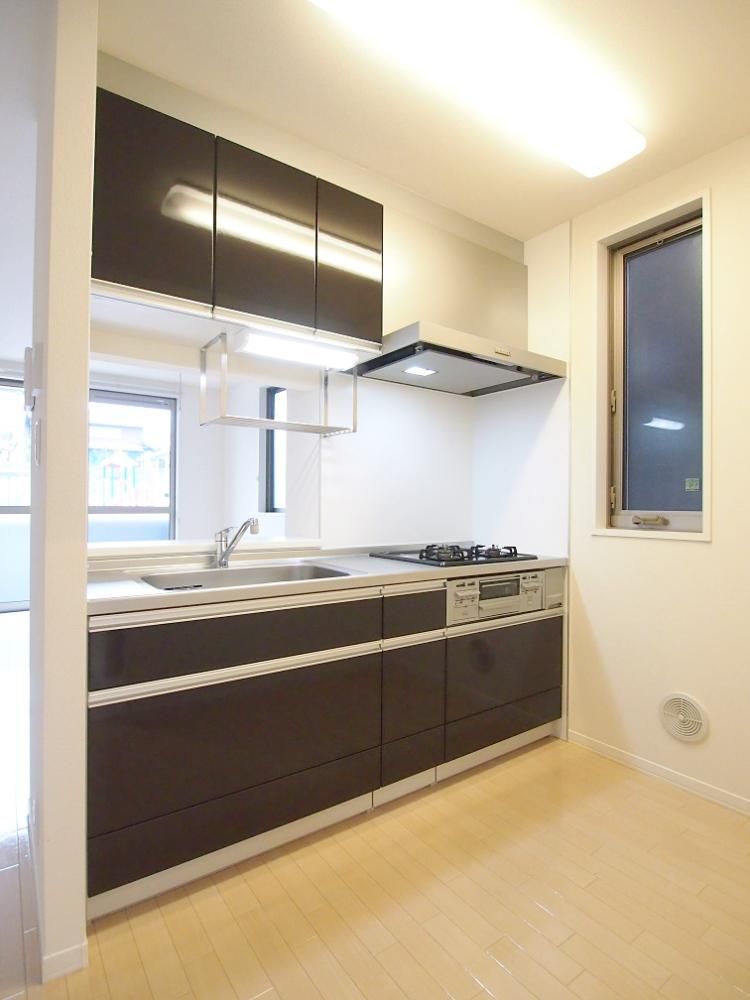 �y�L�b�`���z�@�Ζʎ��V�X�e���L�b�`���u3���K�X�R�����v