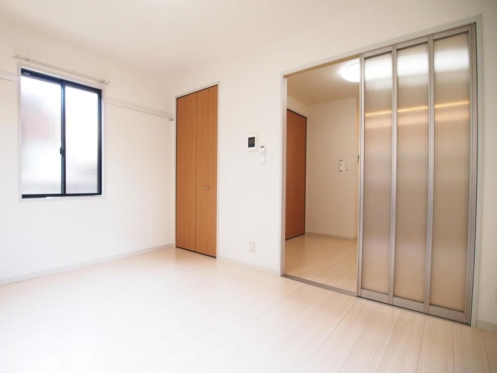 �y�����E���r���O�z�@�������C���[�W
���̂������̎ʐ^�ł��B
��������ǍD�ł��I