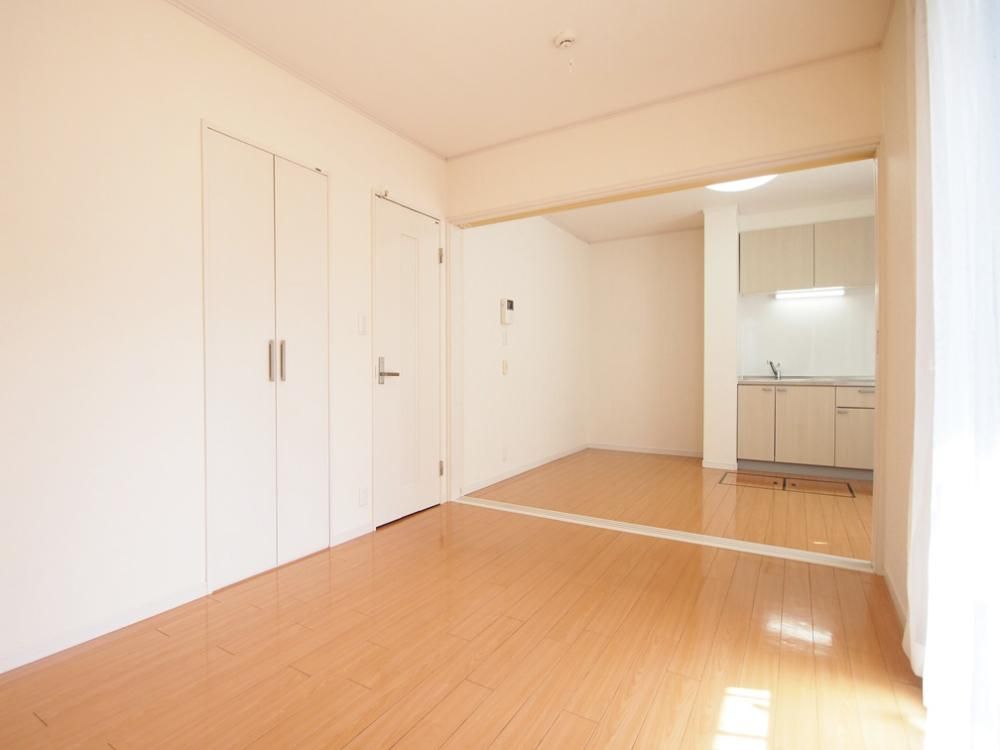 �y�����E���r���O�z�@�X���C�h�h�A���J������΍L�����r���O�Ƃ��Ă������p�\�ł���