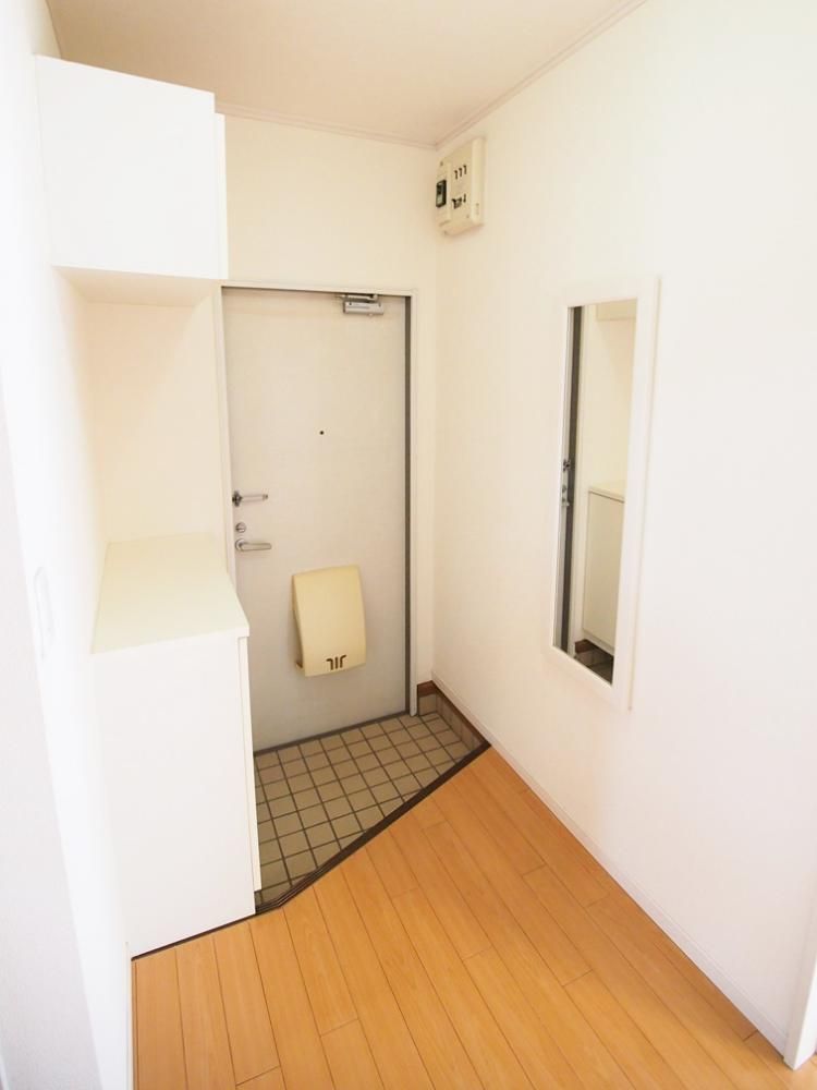 �y���[�z�@�p���~���[�̒��ɂ͒I������֗��ł���