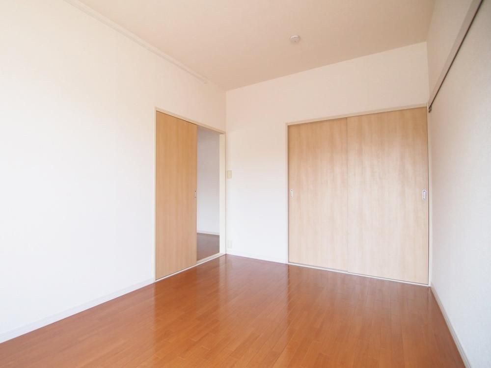 �y�����E���r���O�z�@���Ƒ��̕��ɂ��������߂̂������ł��B