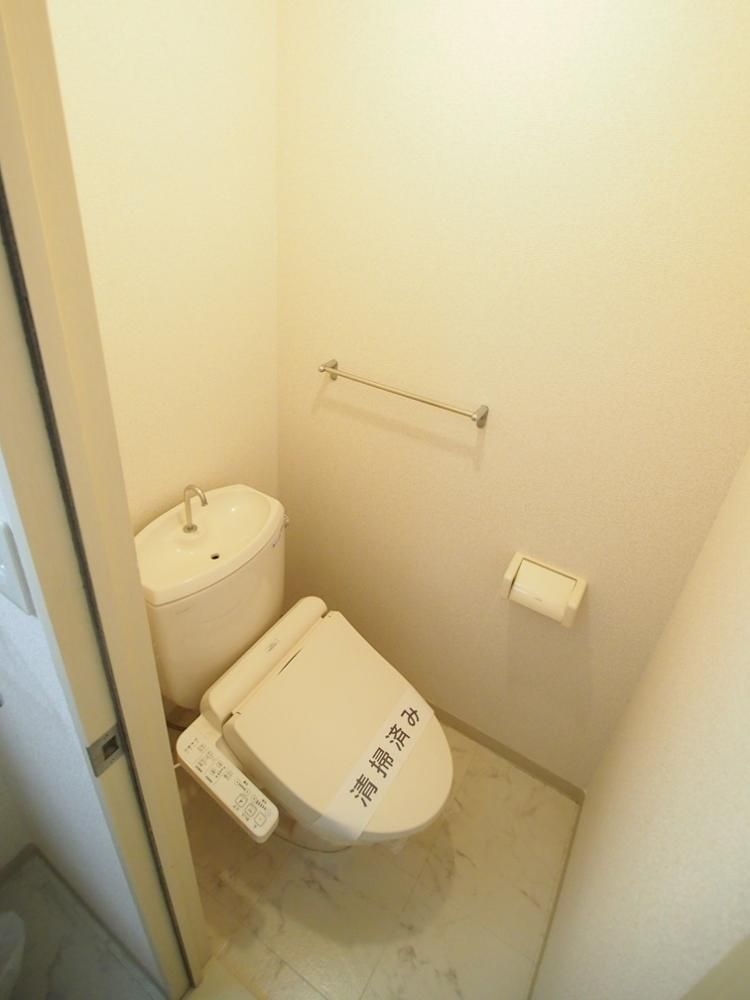 �y�g�C���z�@