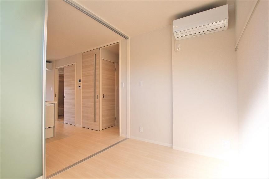 �y�����E���r���O�z�@�G�A�R���t��