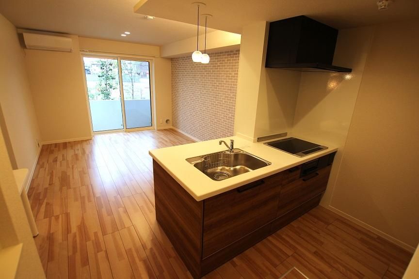 �y�����E���r���O�z�@�v���~�A�z�e�����C�N�V���[���]����1LDK��